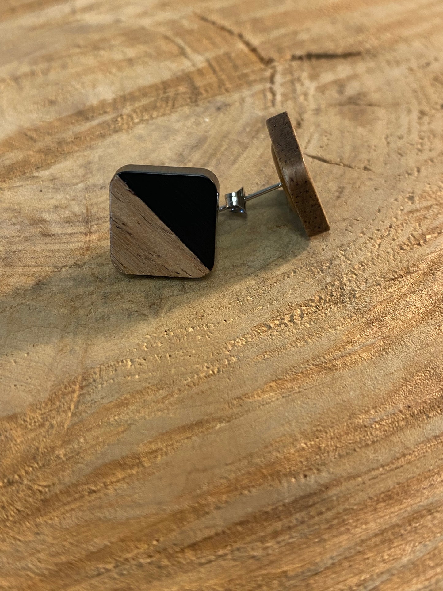 wood stud Eckige Holzohrstecker mit Resin wood stud