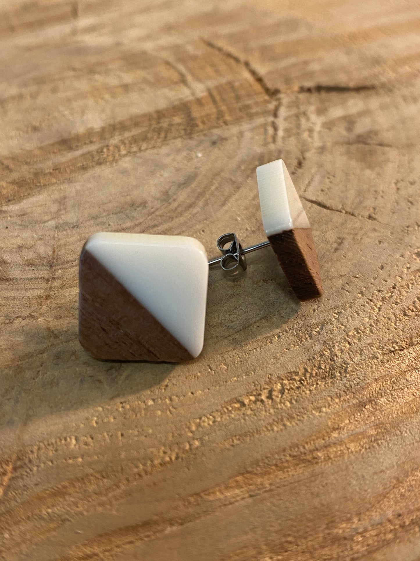 wood stud Eckige Holzohrstecker mit Resin wood stud