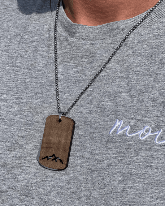 Dogtag - Kette Edelstahl & Holz – Berge - wood stud - Holzohrringe - Holzschmuck und mehr