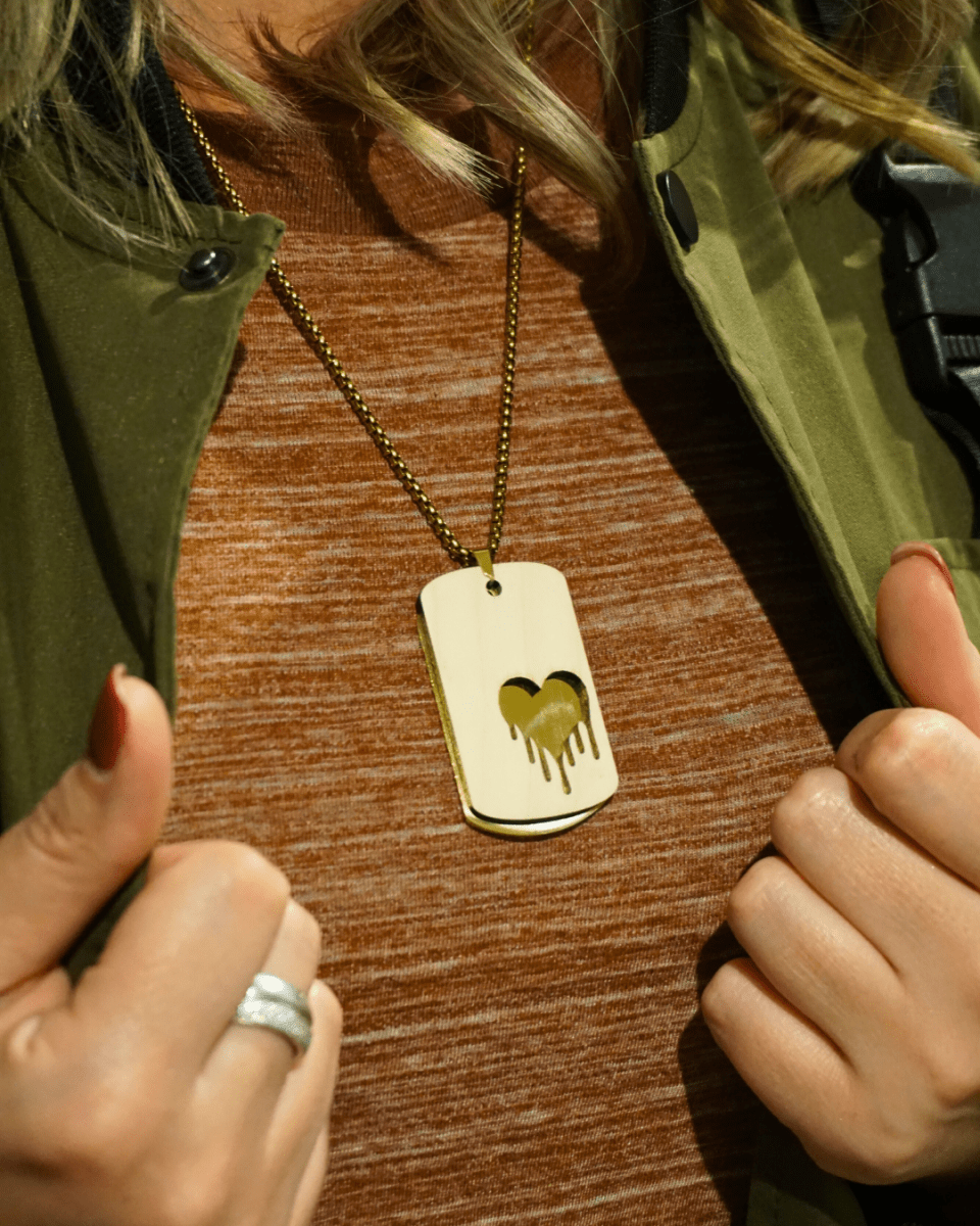 Dogtag - Kette Edelstahl & Holz – Gold - wood stud - Holzohrringe - Holzschmuck und mehr