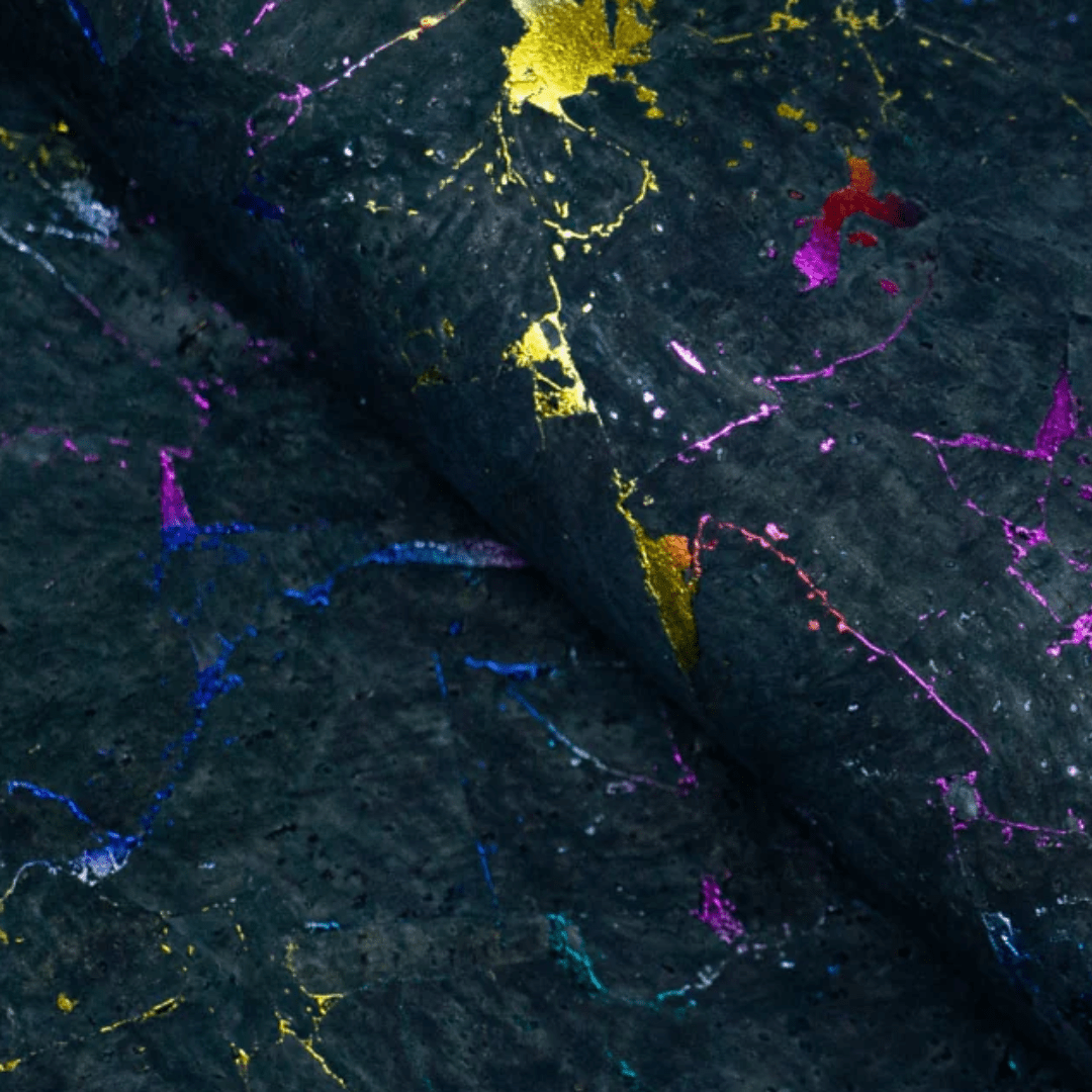 Korkohrstecker Schwarz mit bunten Akzenten - wood stud - Holzohrringe - Holzschmuck und mehr
