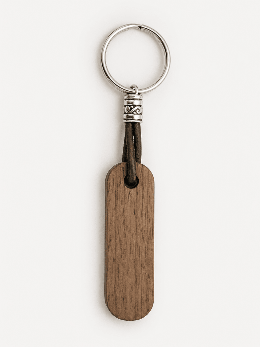Schlüsselanhänger Runen - wood stud - Holzohrringe - Holzschmuck und mehr