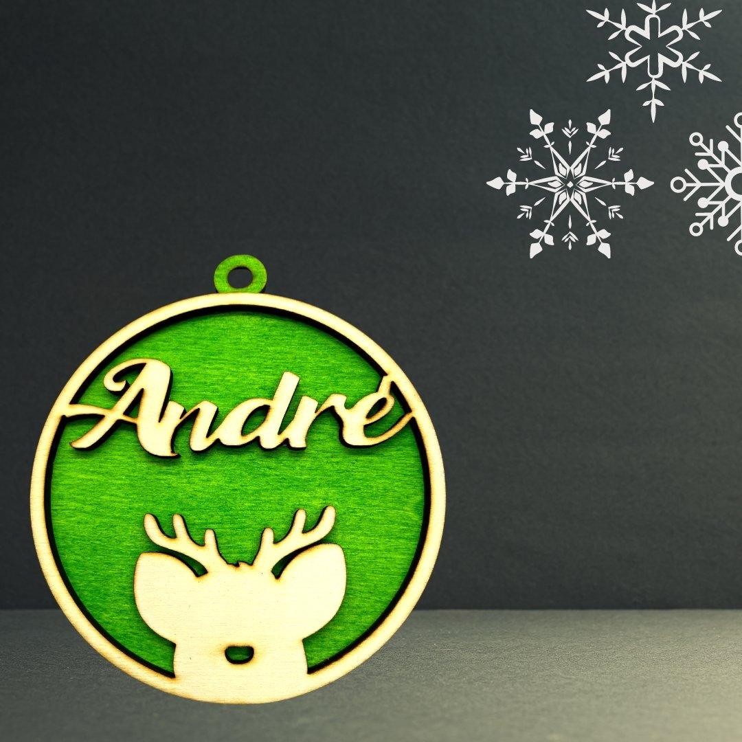 3D Weihnachtsanhänger / Weihnachtskugel Rentier personalisiert - wood stud - Holzohrringe - Holzdeko und mehr