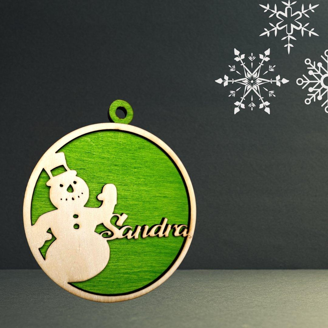 wood stud 3D Weihnachtskugel Schneemann personalisiert wood stud