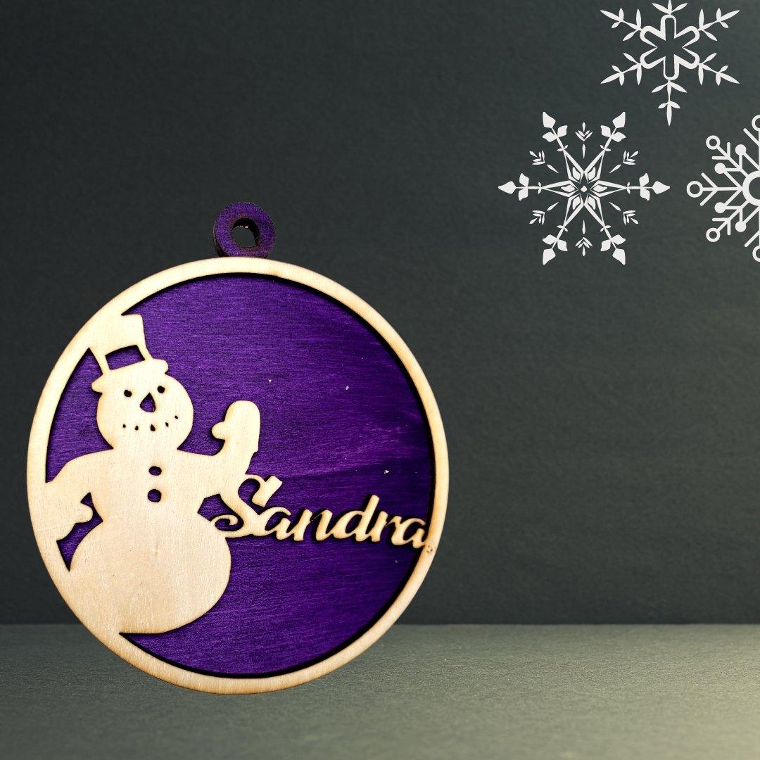 wood stud 3D Weihnachtskugel Schneemann personalisiert wood stud