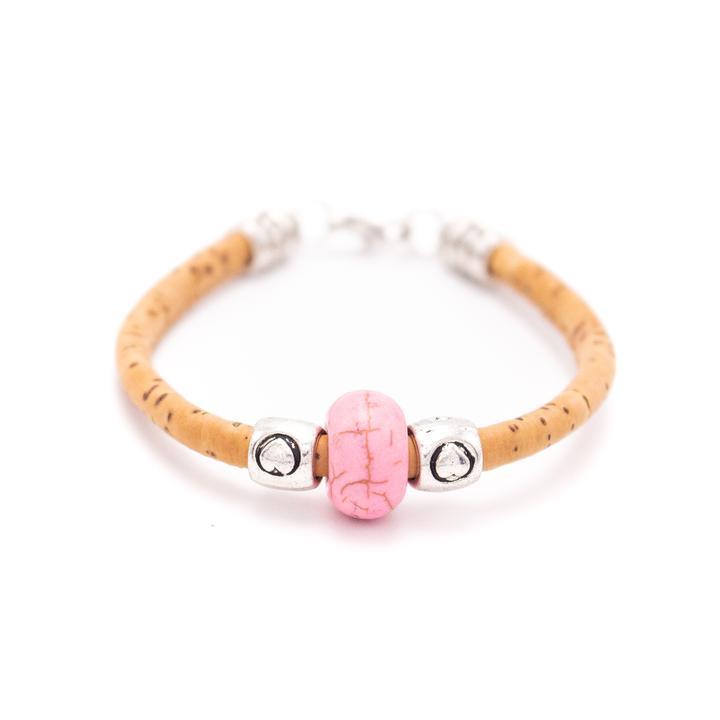 Kork Armband Perle: rosa Perle von vorn.