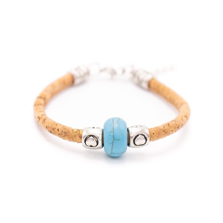 Kork Armband Perle: blaue Perle von vorn.
