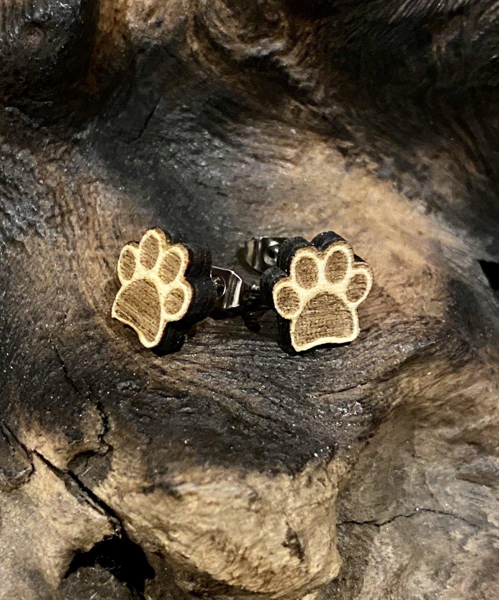 Hundepfoten (Holz-Ohrstecker) - wood stud - Holzohrringe - Holzdeko und mehr