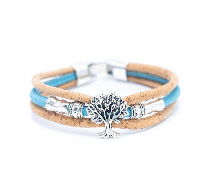 Kork Armband Baum, ungeflochten: türkisfarbene Ausführung schräg von vorn.