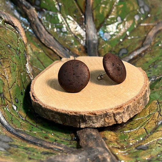 Korkohrstecker Kastanienbraun - wood stud - Holzohrringe - Holzdeko und mehr