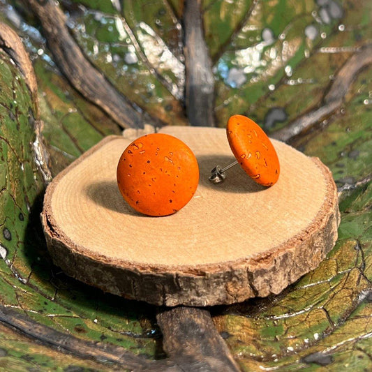 Korkohrstecker Kürbis-Orange - wood stud - Holzohrringe - Holzdeko und mehr