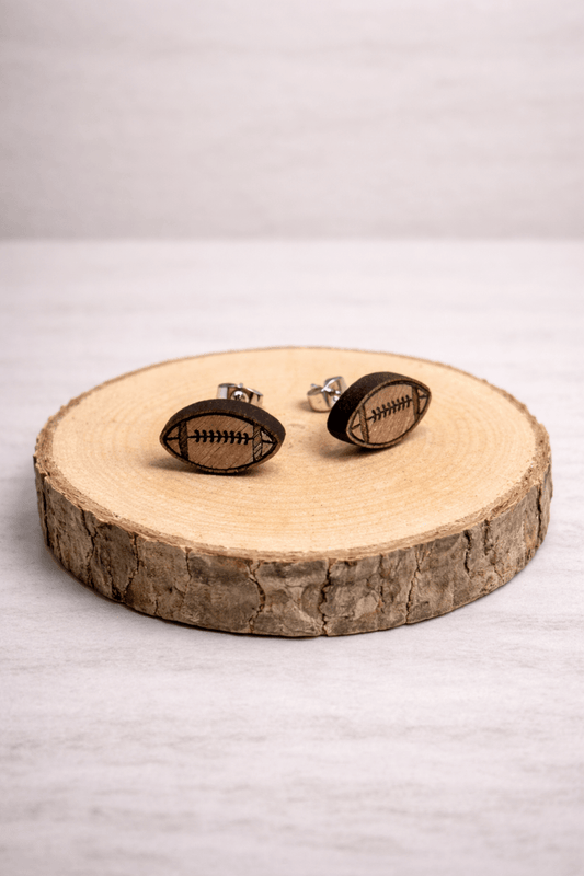 American Football Holz - Ohrstecker - wood stud - Holzohrringe - Holzschmuck und mehr