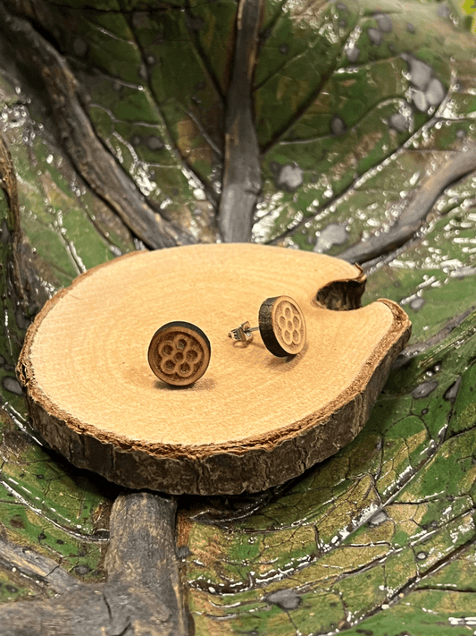 Blume Holzohrstecker - wood stud - Holzohrringe - Holzschmuck und mehr