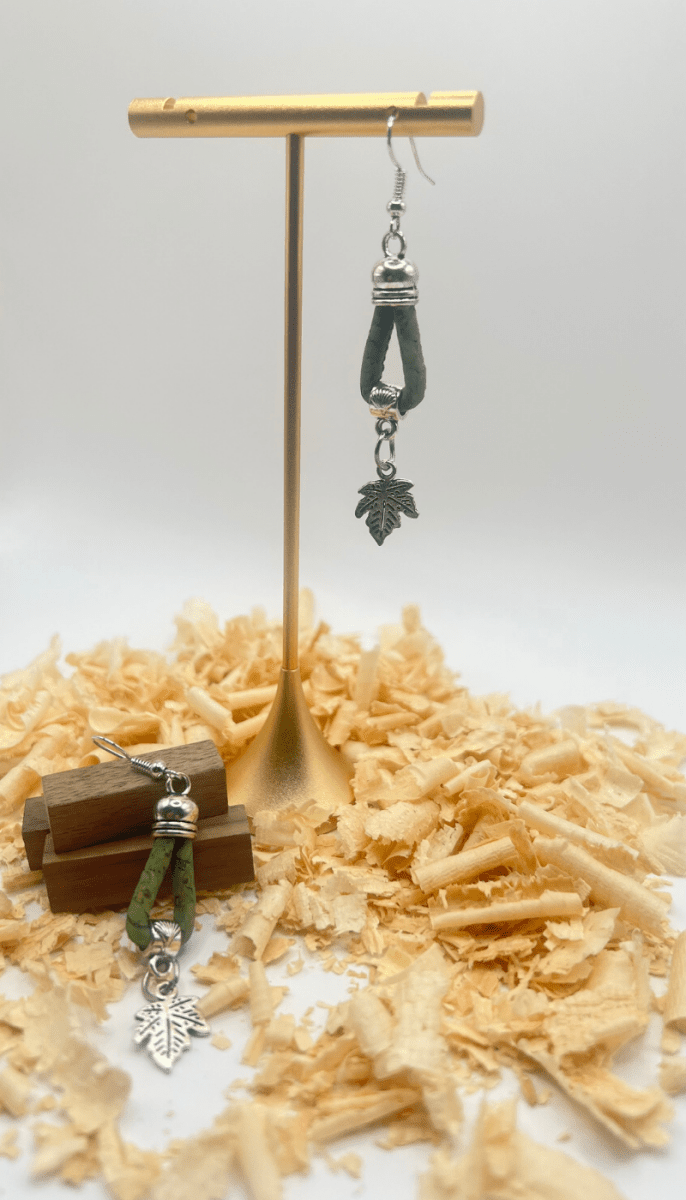 Kork Hängeohrringe elementa - wood stud - Holzohrringe - Holzschmuck und mehr