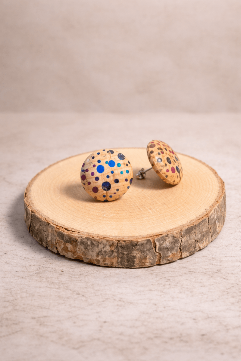 Korkohrstecker Bunt gesprenkelt - wood stud - Holzohrringe - Holzschmuck und mehr