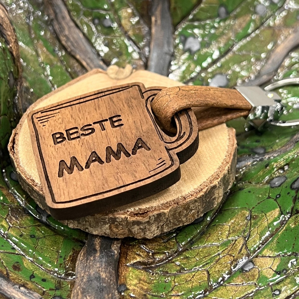 wood stud Schlüsselanhänger Tasse Mama - Muttertag - Geburtstag - wood stud