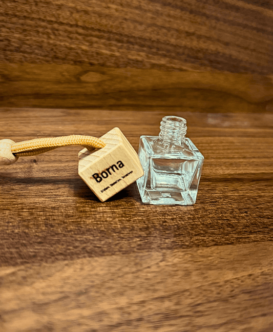 Zirbenöl - Duftanhänger Borna - wood stud - Holzohrringe - Holzschmuck und mehr